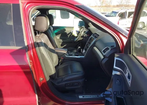 2015 Ford Explorer Sport z USA, uszkodzony, nr VIN 1FM5K8GTXFGA52374